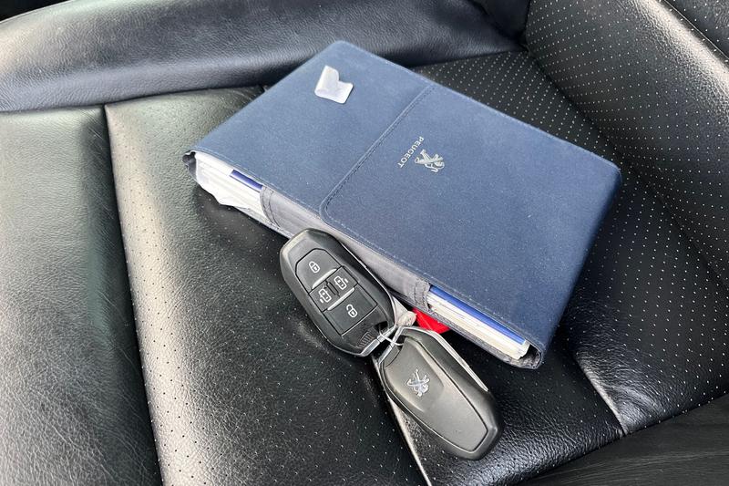 Used Peugeot Traveller for sale - 76862417: Photo 22