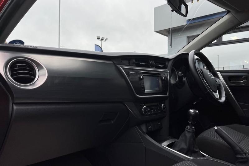 Used Toyota Auris 2015 for sale - 76494608: Photo 18