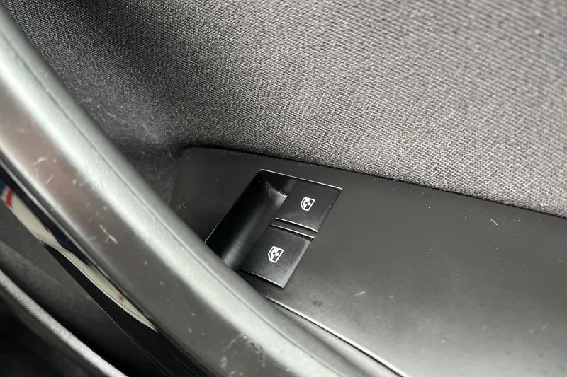 Used Vauxhall Astra 2015 for sale - 77819783: Photo 16