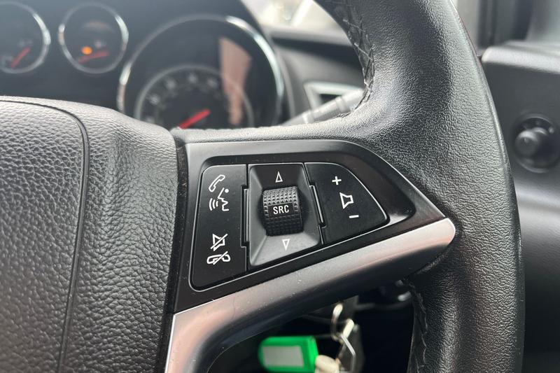 Used Vauxhall Astra 2015 for sale - 77819783: Photo 24