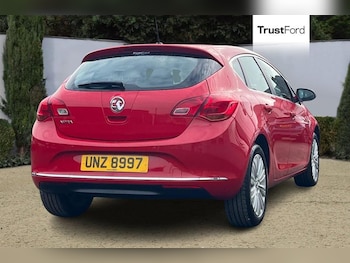 Used Vauxhall Astra 2015 for sale - 77819783: Photo