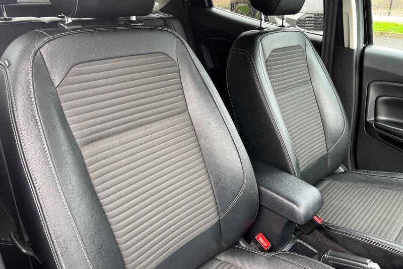 Used Ford Ecosport 2019 for sale - 75778871: Photo 17