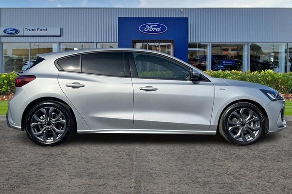Used Ford Focus 2024 for sale - 75705703: Photo 3
