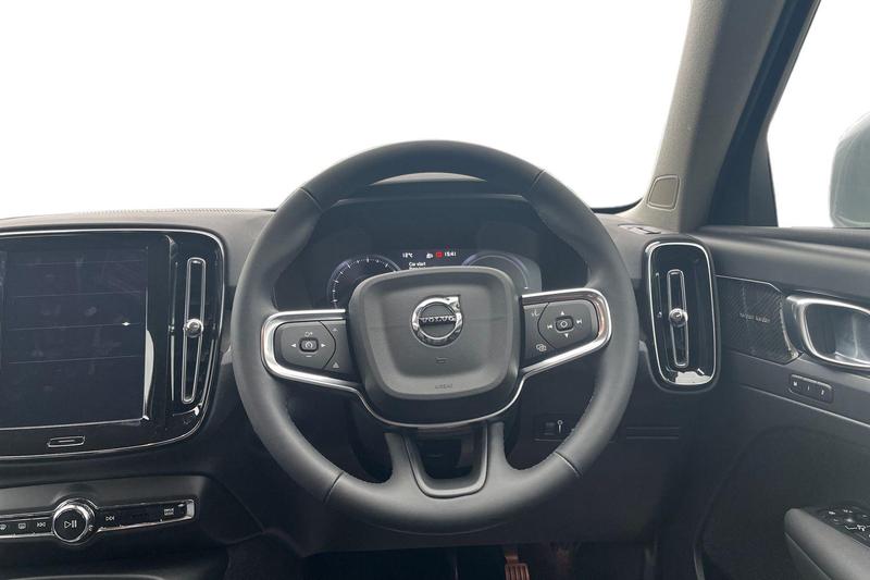 Used Volvo XC40 2022 for sale - 77935044: Photo 11