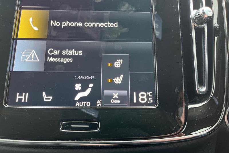 Used Volvo XC40 2022 for sale - 77935044: Photo 34