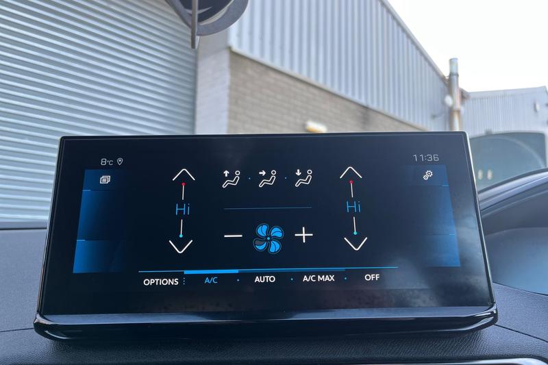 Used Peugeot 3008 2023 for sale - 77367651: Photo 33