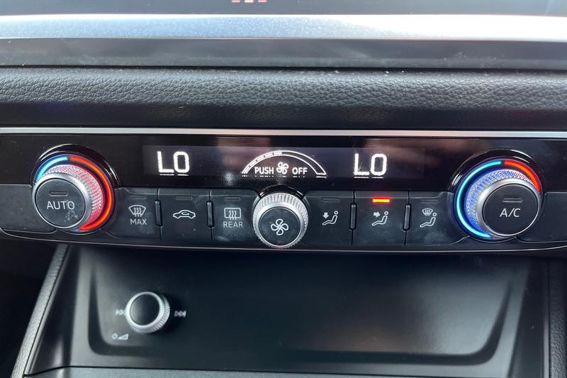 Used Audi Q3 2021 for sale - 76590122: Photo 32