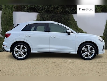 Used Audi Q3 2021 for sale - 76590122: Photo
