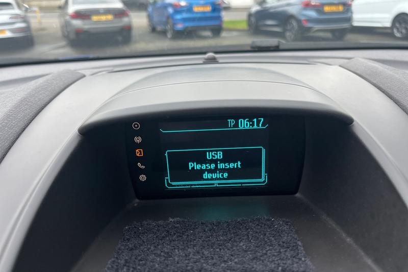 Used Ford Fiesta 2013 for sale - 77659792: Photo 31