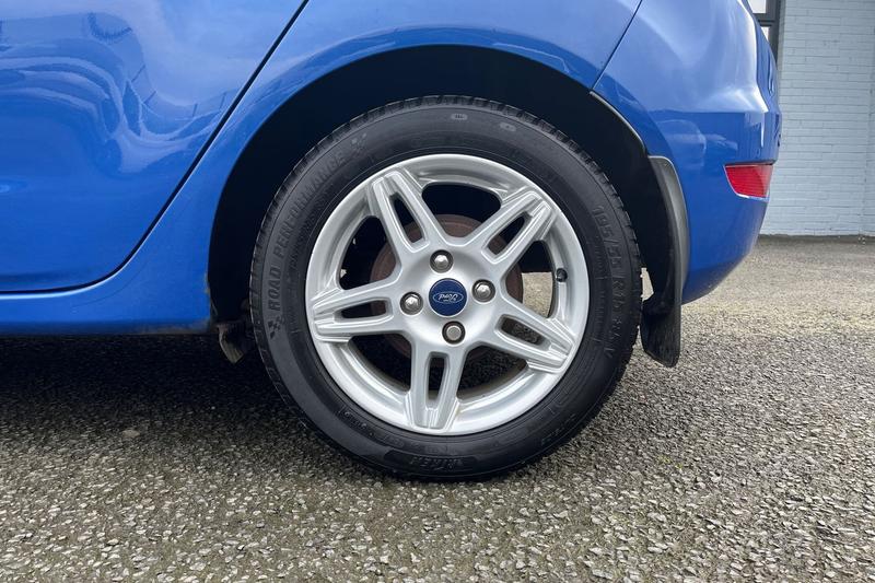 Used Ford Fiesta 2013 for sale - 77659792: Photo 8