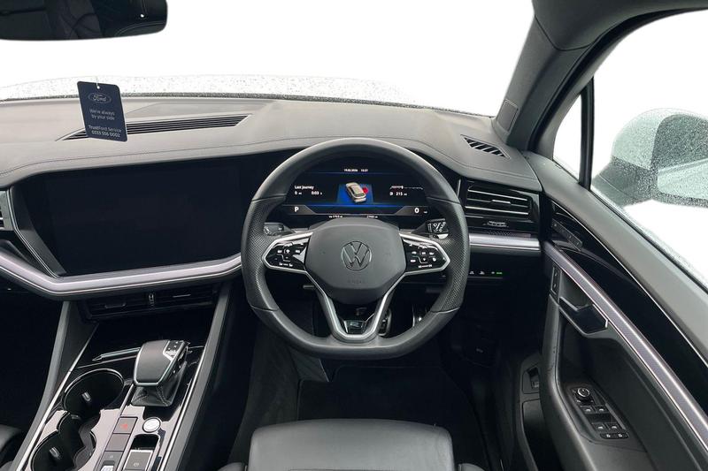 Used Volkswagen Touareg 2023 for sale - 77613641: Photo 11