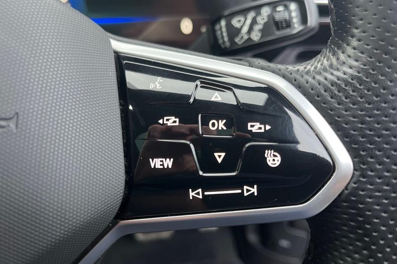 Used Volkswagen Touareg 2023 for sale - 77613641: Photo 27