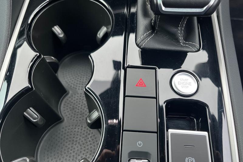 Used Volkswagen Touareg 2023 for sale - 77613641: Photo 29