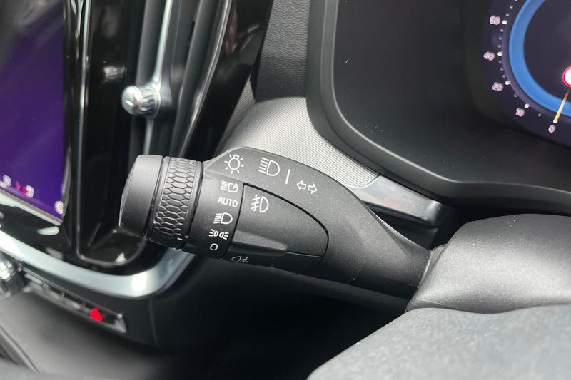 Used Volvo V60 2022 for sale - 77529052: Photo 14