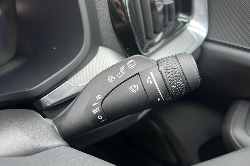 Used Volvo V60 2022 for sale - 77529052: Photo 15