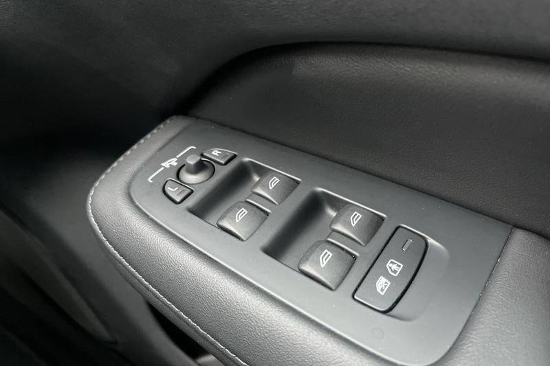 Used Volvo V60 2022 for sale - 77529052: Photo 16