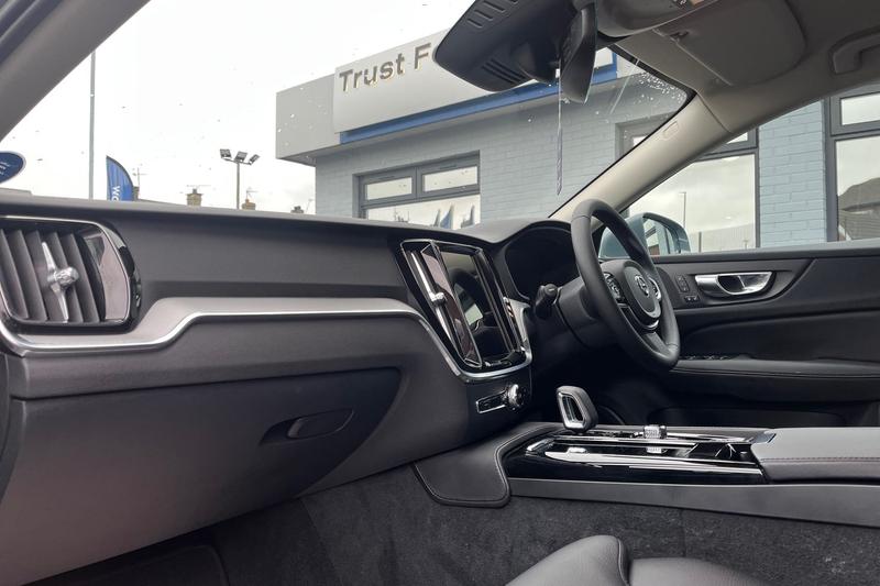 Used Volvo V60 2022 for sale - 77529052: Photo 18