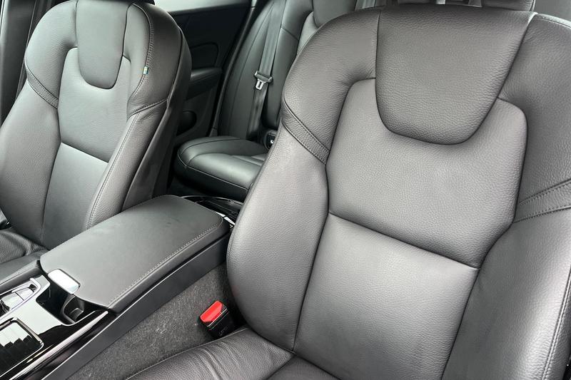 Used Volvo V60 2022 for sale - 77529052: Photo 19