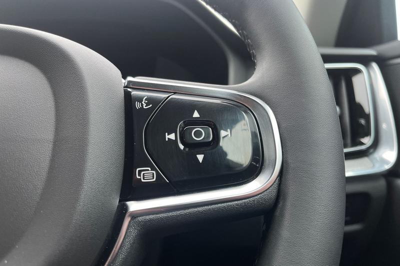 Used Volvo V60 2022 for sale - 77529052: Photo 27