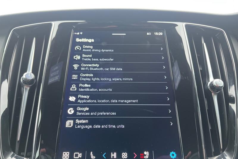 Used Volvo V60 2022 for sale - 77529052: Photo 36