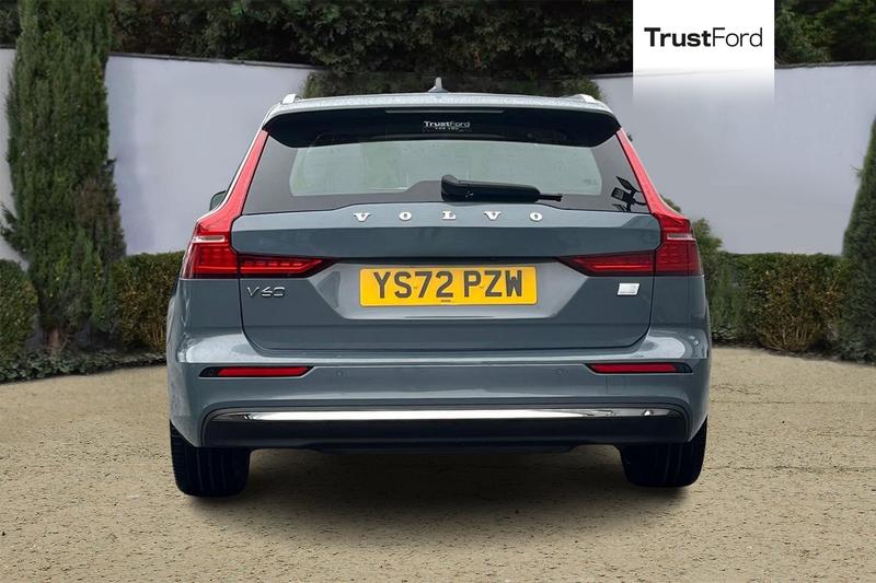 Used Volvo V60 2022 for sale - 77529052: Photo 7