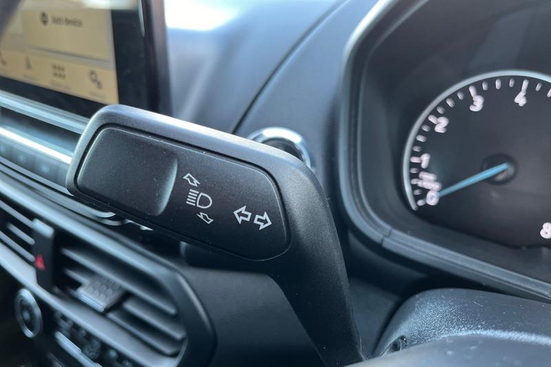 Used Ford Ecosport 2018 for sale - 77653739: Photo 14