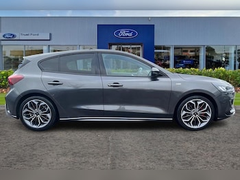 Used Ford Focus 2023 for sale - 78855916: Photo
