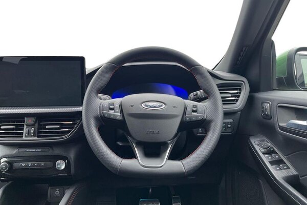 Used Ford Kuga 2025 for sale - 75446256: Photo 11