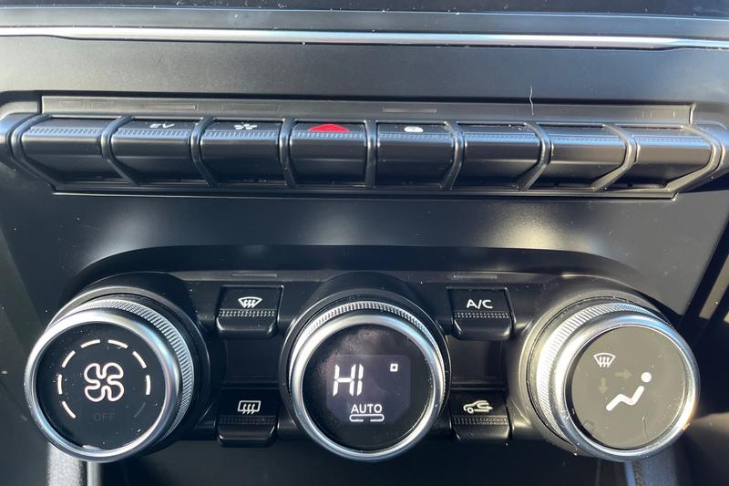 Used Renault Captur 2022 for sale - 77354455: Photo 31