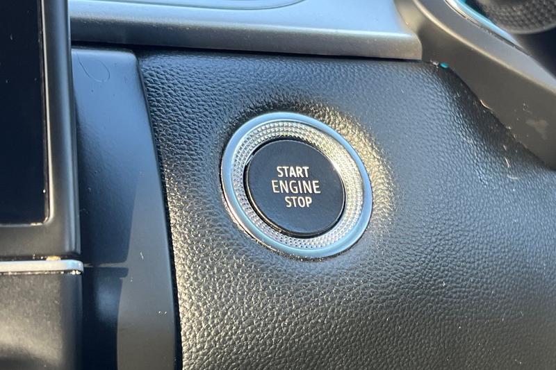 Used Renault Captur 2022 for sale - 77354455: Photo 32