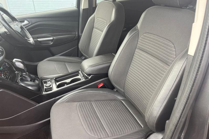 Used Ford Kuga 2017 for sale - 76580780: Photo 19