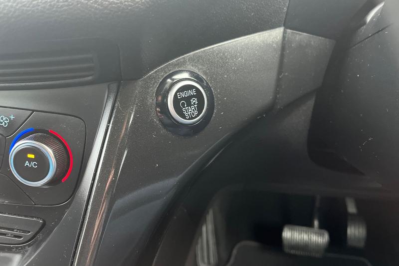 Used Ford Kuga 2017 for sale - 76580780: Photo 26