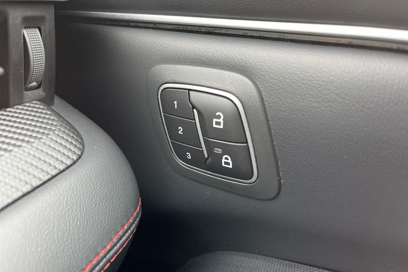 Used Ford Mustang Mach-E for sale - 77941438: Photo 28