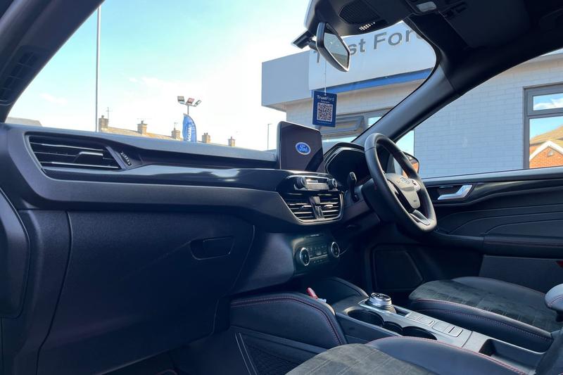Used Ford Kuga 2023 for sale - 76089627: Photo 18