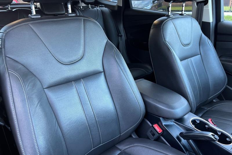 Used Ford Kuga 2016 for sale - 77809606: Photo 17