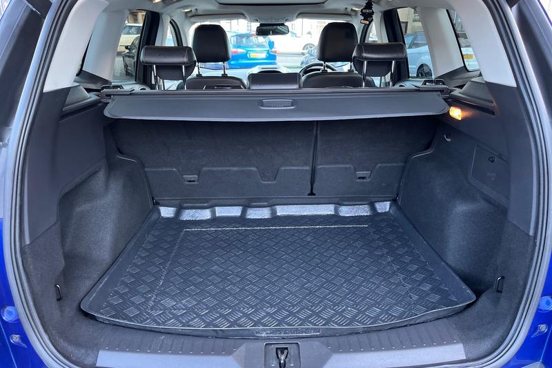 Used Ford Kuga 2016 for sale - 77809606: Photo 21