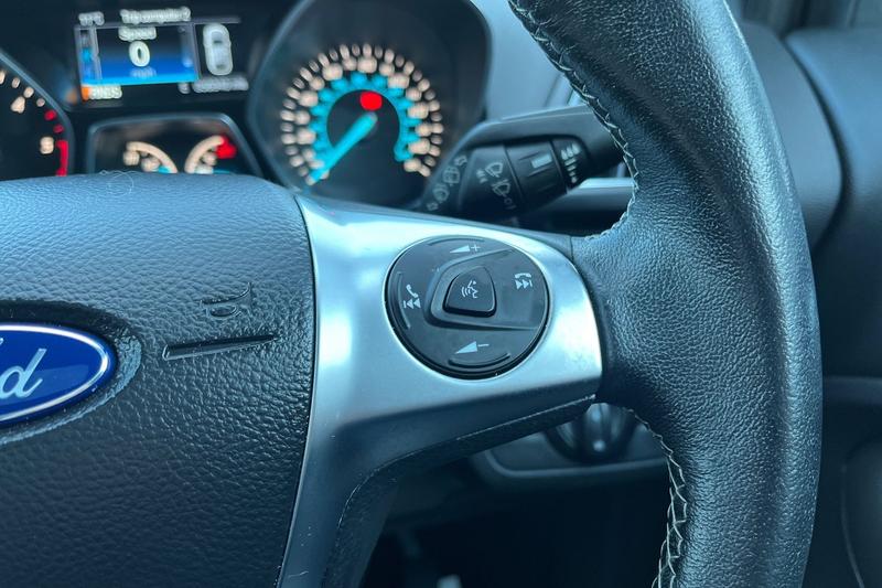 Used Ford Kuga 2016 for sale - 77809606: Photo 26