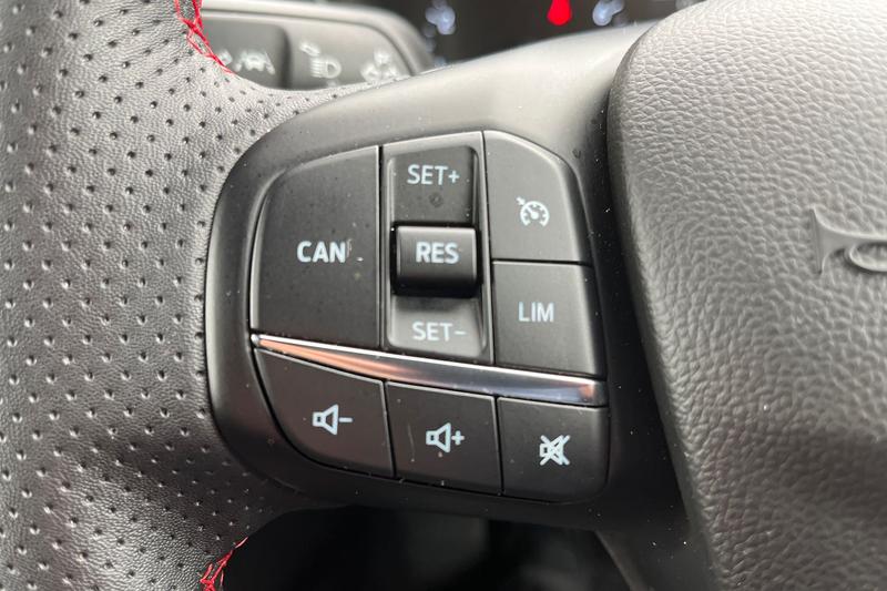 Used Ford Focus 2023 for sale - 77326922: Photo 33