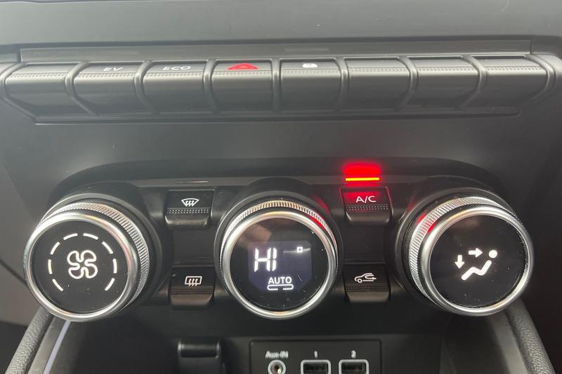 Used Renault Clio 2022 for sale - 77529184: Photo 30