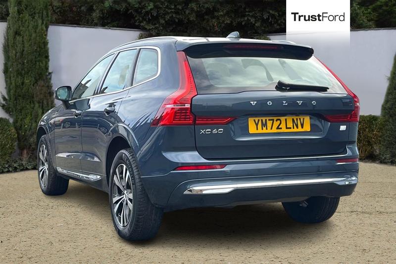 Used Volvo XC60 2023 for sale - 77697574: Photo 2
