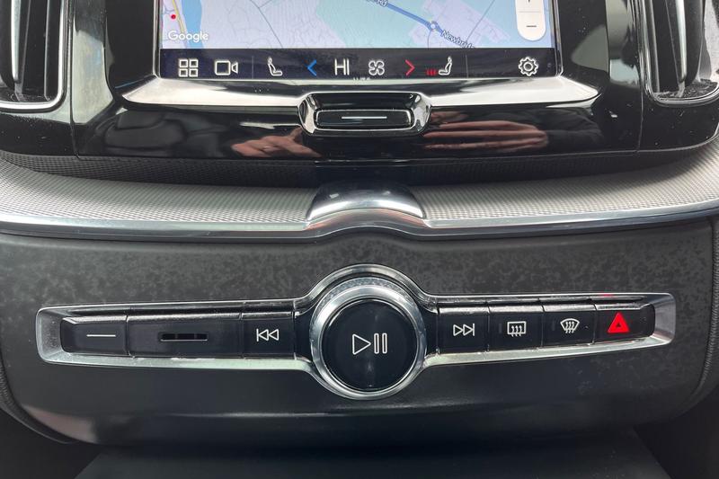 Used Volvo XC60 2023 for sale - 77697574: Photo 29