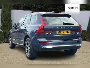 Used Volvo XC60 2023 for sale - 77697574: Photo