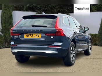 Used Volvo XC60 2023 for sale - 77697574: Photo