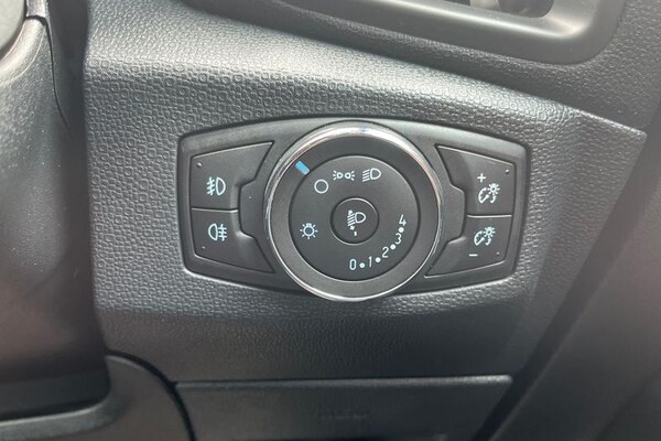 Used Ford Ecosport 2018 for sale - 75655825: Photo 23