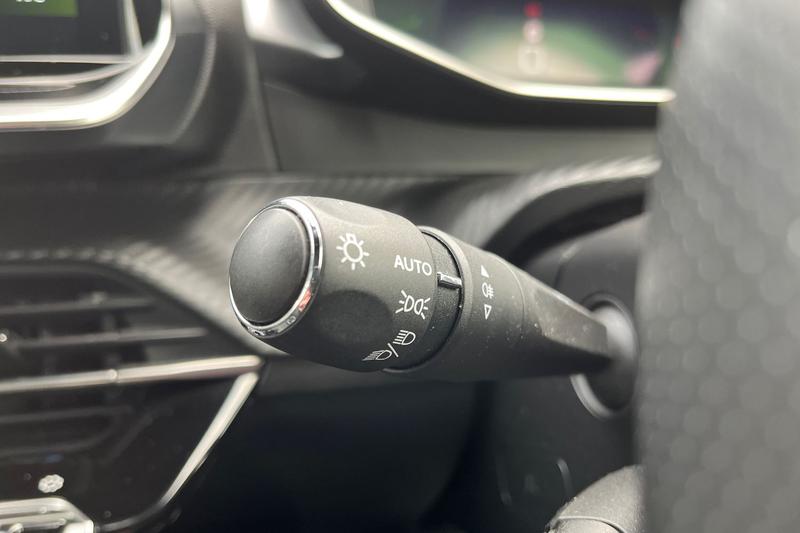 Used Peugeot 208 2022 for sale - 77819815: Photo 14