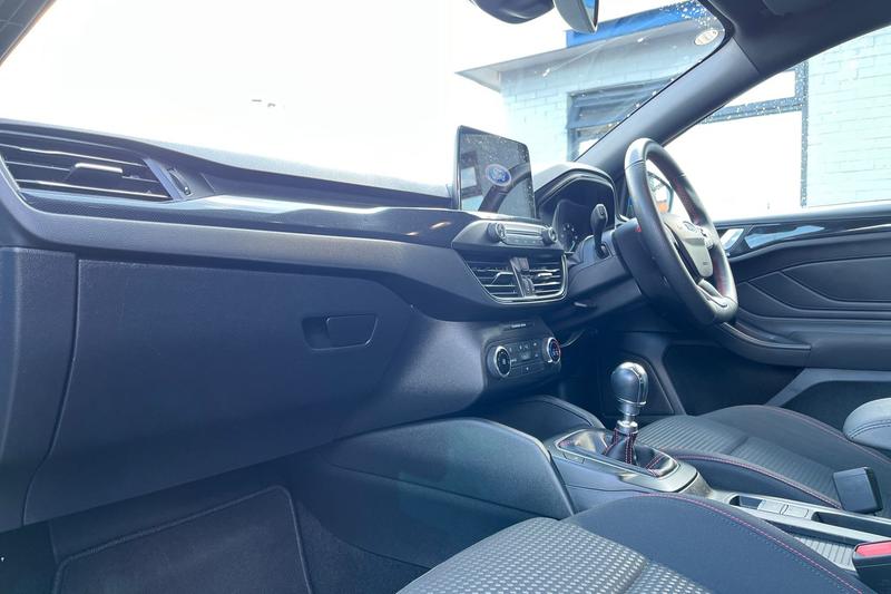 Used Ford Focus 2020 for sale - 76089664: Photo 18