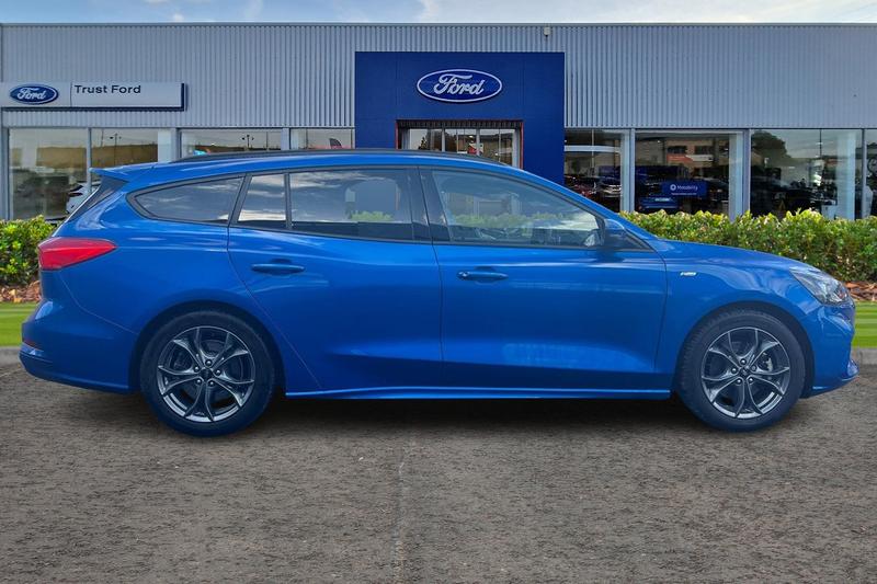 Used Ford Focus 2020 for sale - 76089664: Photo 3