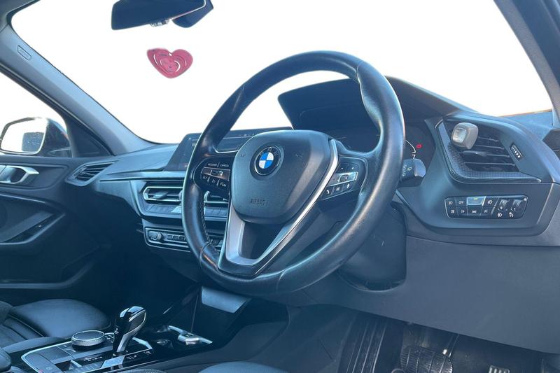 Used BMW 1 Series 2022 for sale - 76920053: Photo 9