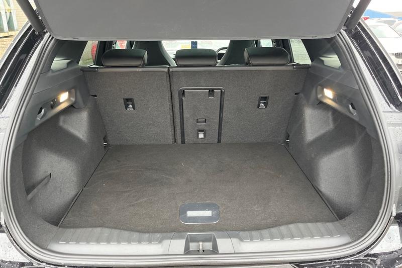 Used Ford Explorer 2025 for sale - 76557489: Photo 21