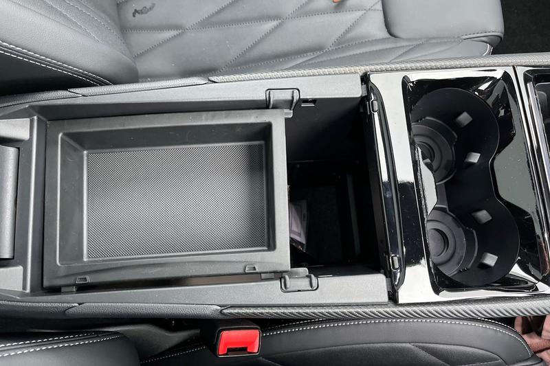 Used Ford Explorer 2025 for sale - 76557489: Photo 38